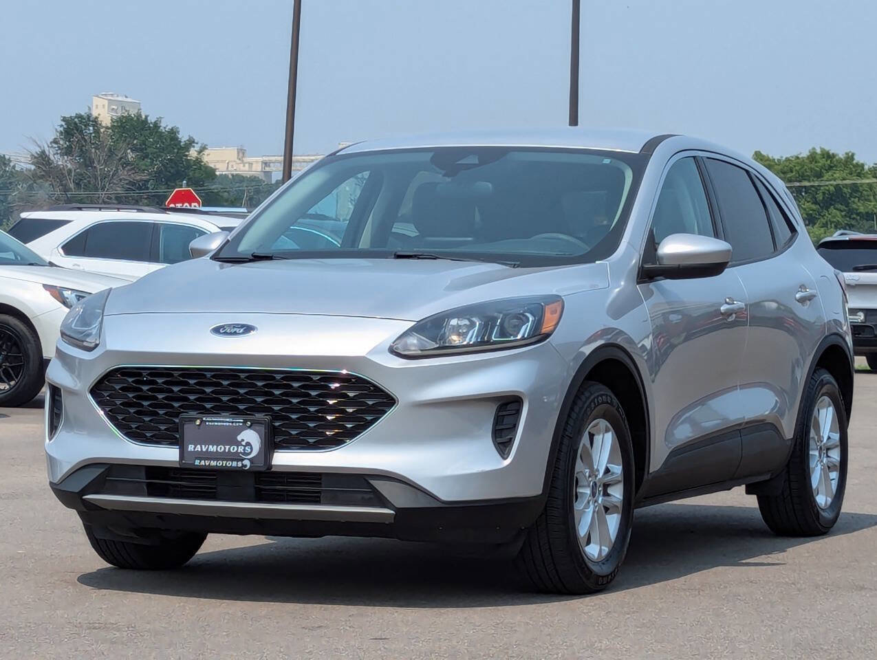 Used 2020 Ford Escape SE image 8