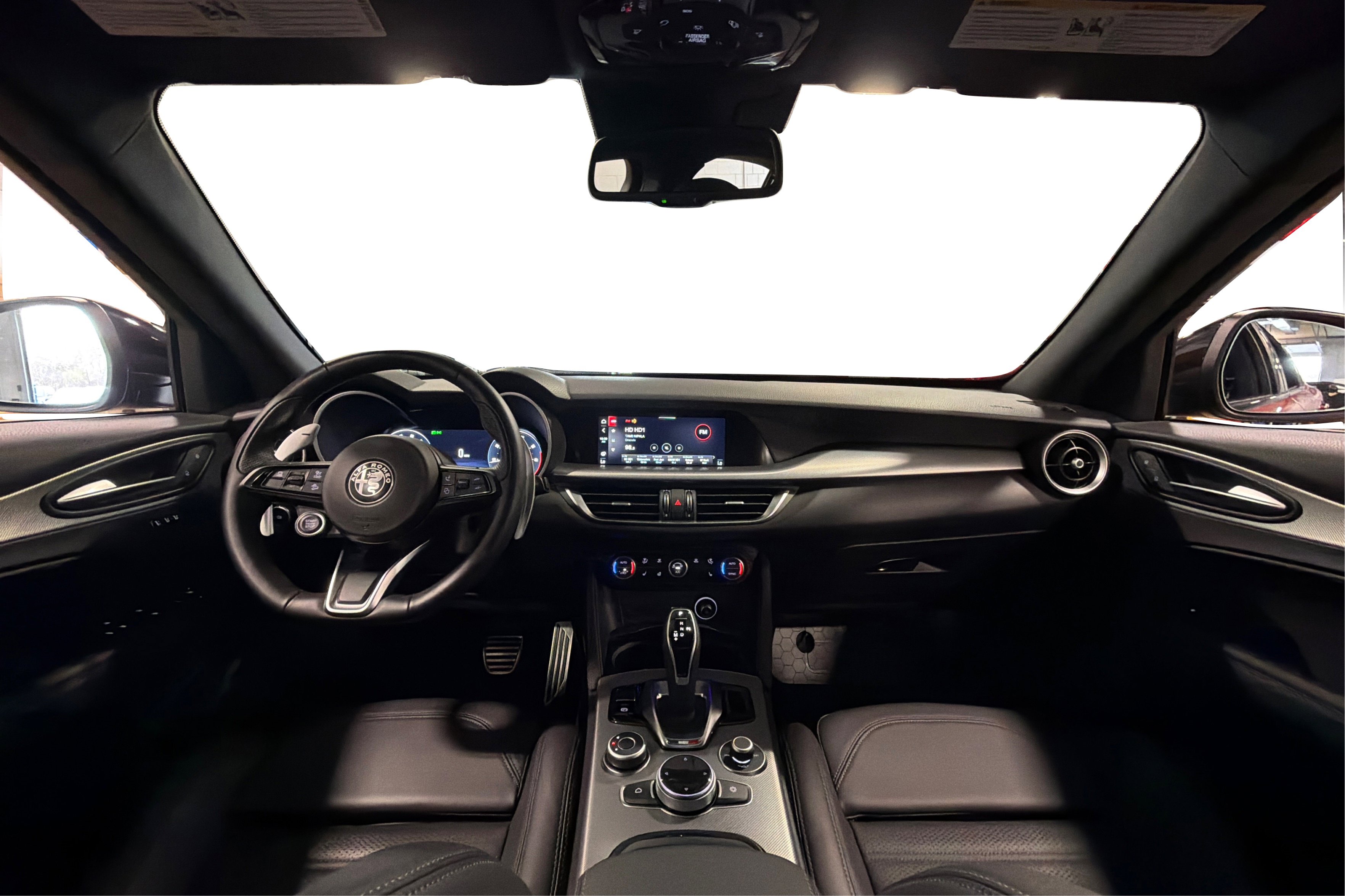 Used 2025 Alfa Romeo Stelvio Sprint w/ Veloce Package image 42