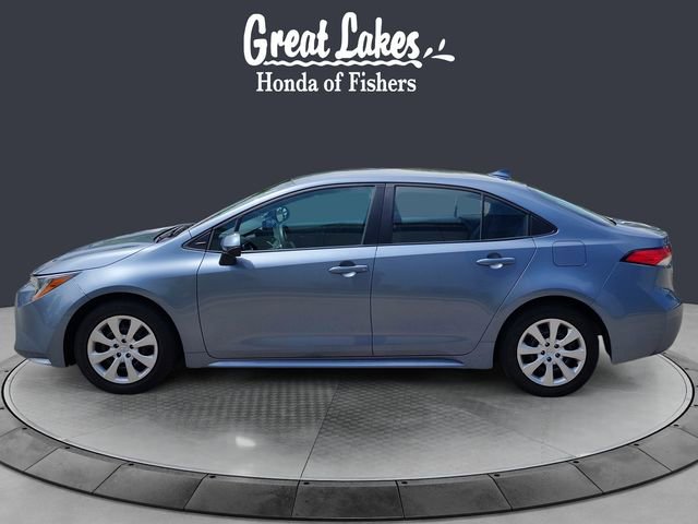 Used 2024 Toyota Corolla LE FWD image 2