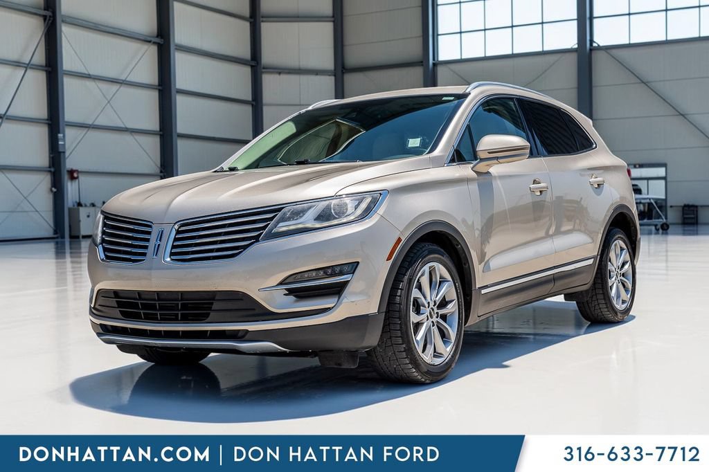 Used 2017 Lincoln MKC Select w/ Lincoln MKC Climate Package