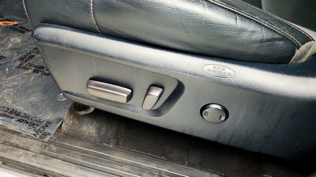 Used 2018 Toyota Tundra Limited AWD/4WD image 11