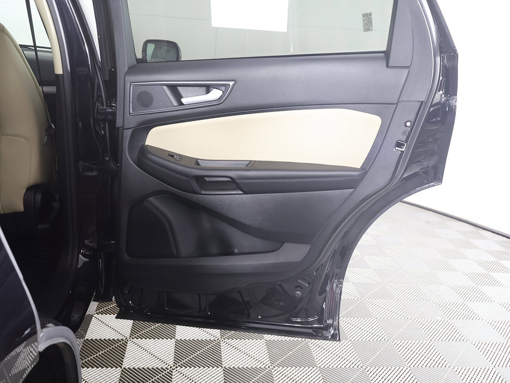 Used 2024 Ford Edge SE AWD/4WD image 23