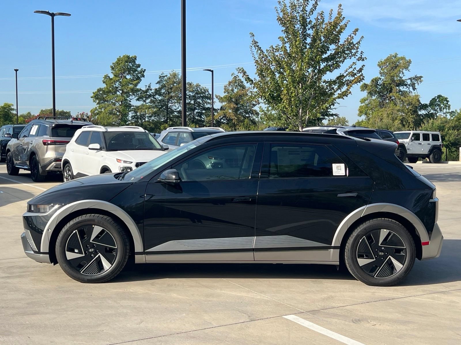 New 2027 Hyundai Ioniq 5 Limited RWD image 6