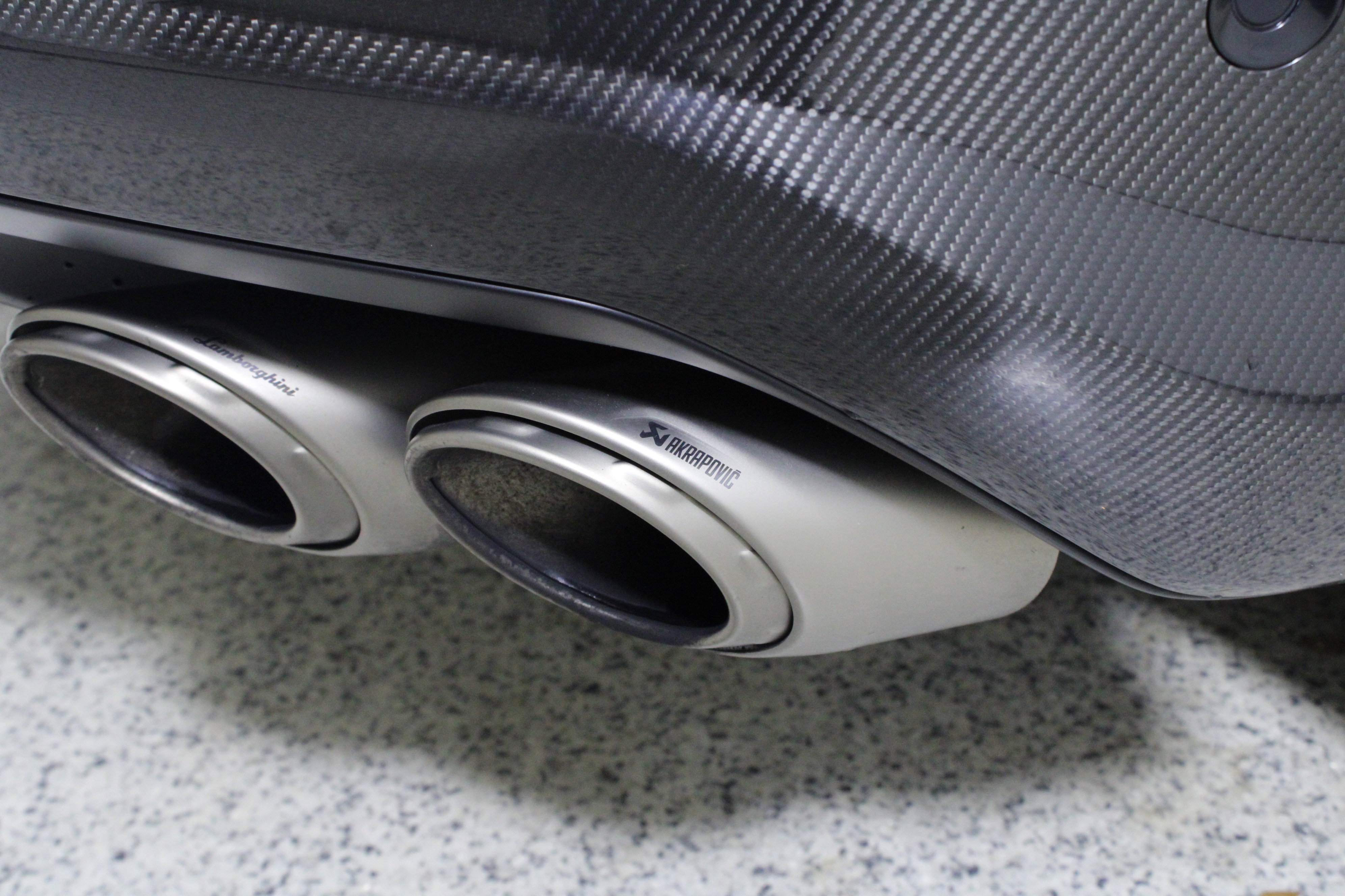 Used 2024 Lamborghini Urus Performante image 11