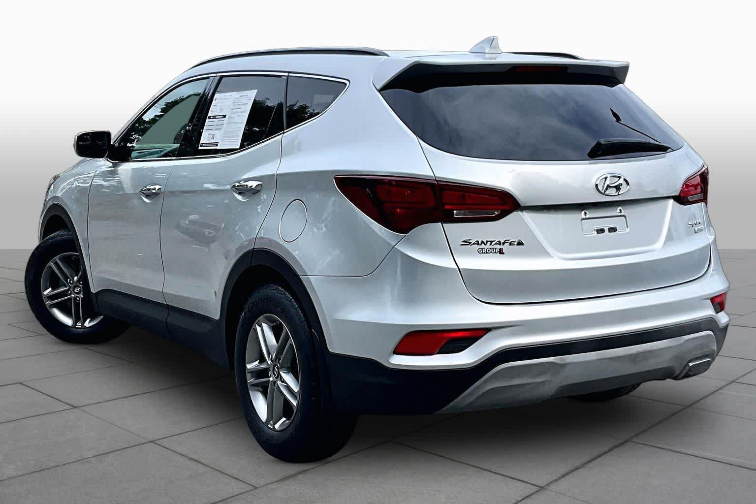Used 2018 Hyundai Santa Fe Sport w/ 2.4L Value Package 02 AWD/4WD image 12