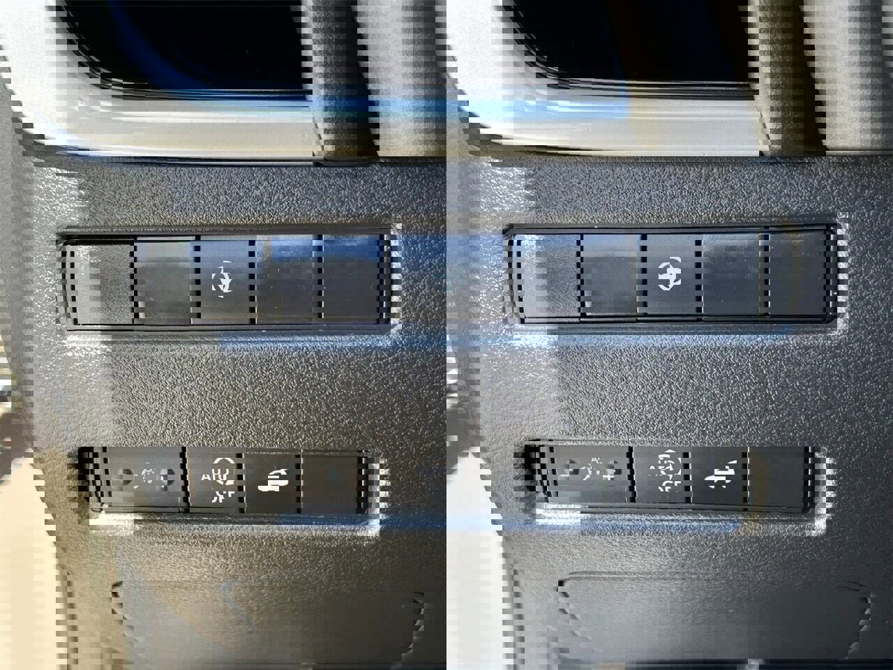 New 2026 Nissan Rogue SV image 36