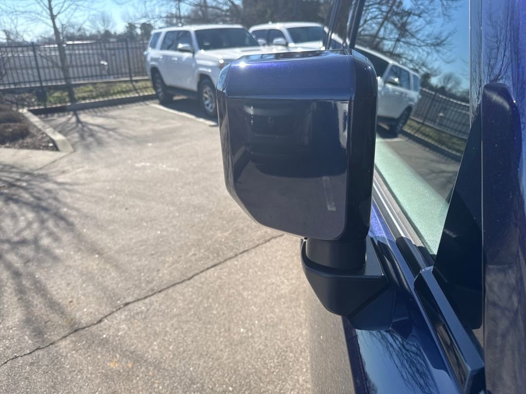 Used 2025 Lexus GX 550 w/ Cold Area Package image 41