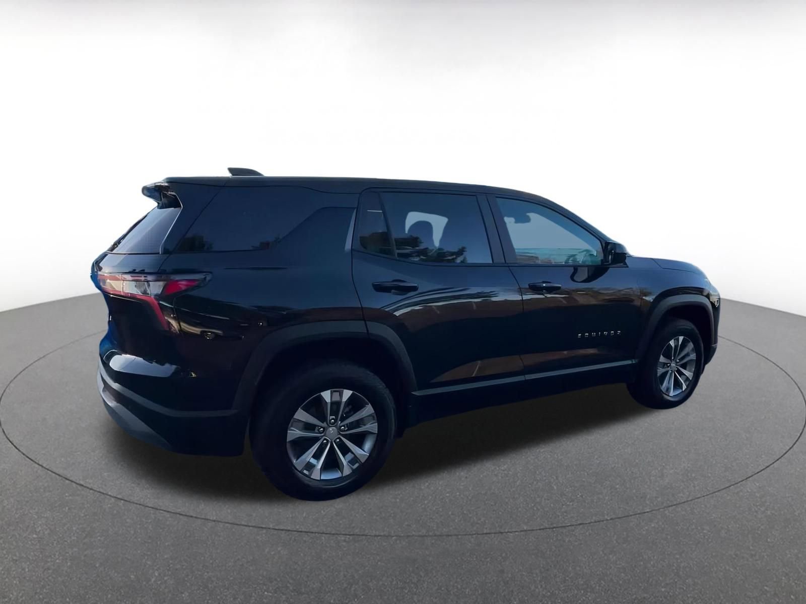 Used 2025 Chevrolet Equinox LT image 14