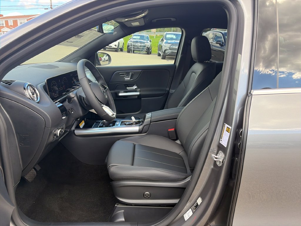 New 2026 Mercedes-Benz GLA 250 4MATIC image 9