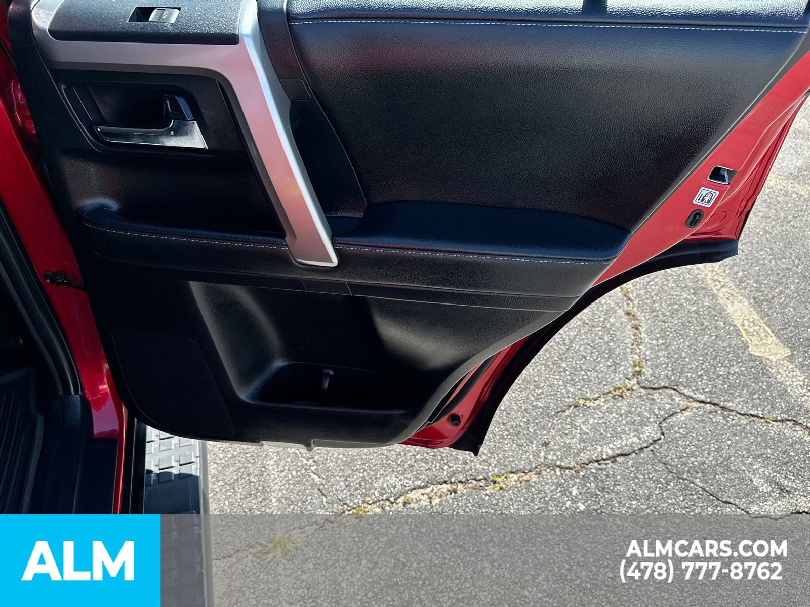 Used 2023 Toyota 4Runner SR5 Premium w/ Moonroof Package RWD image 18