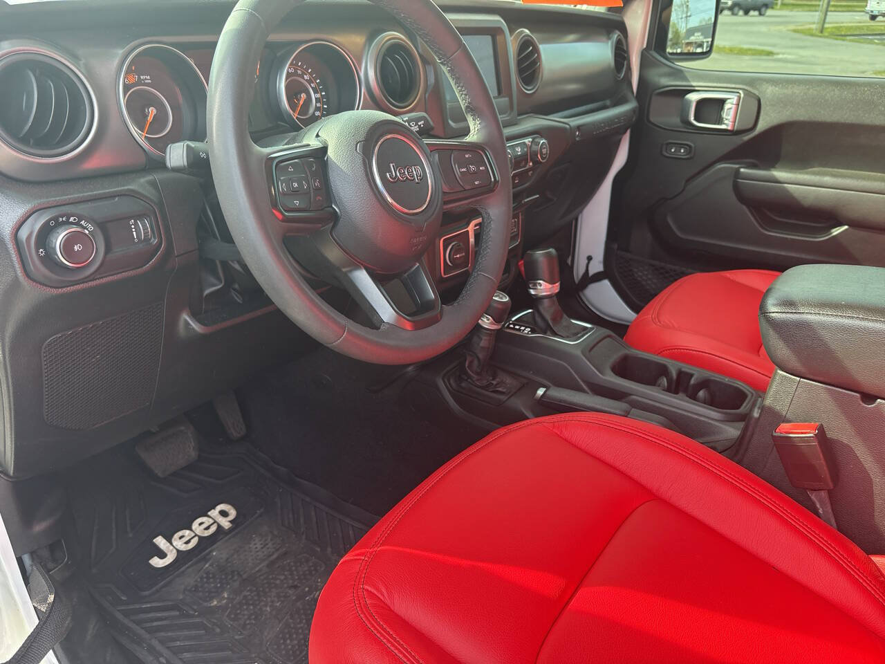 Used 2023 Jeep Wrangler Sport AWD/4WD image 16