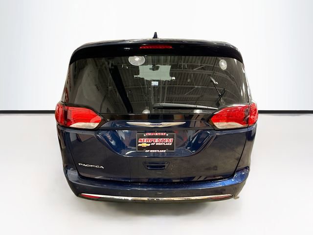 Used 2019 Chrysler Pacifica Touring-L Plus w/ Advanced Safetytec Group image 7
