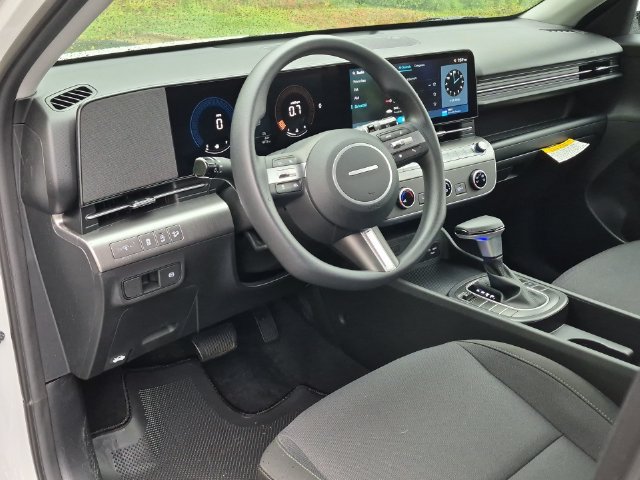 Used 2026 Hyundai Kona SE FWD image 29