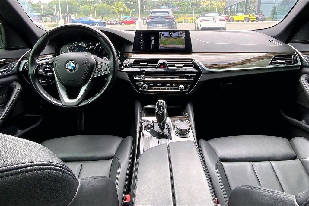 Used 2018 BMW 530e RWD image 14
