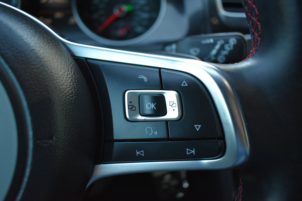 Used 2015 Volkswagen GTI S image 17