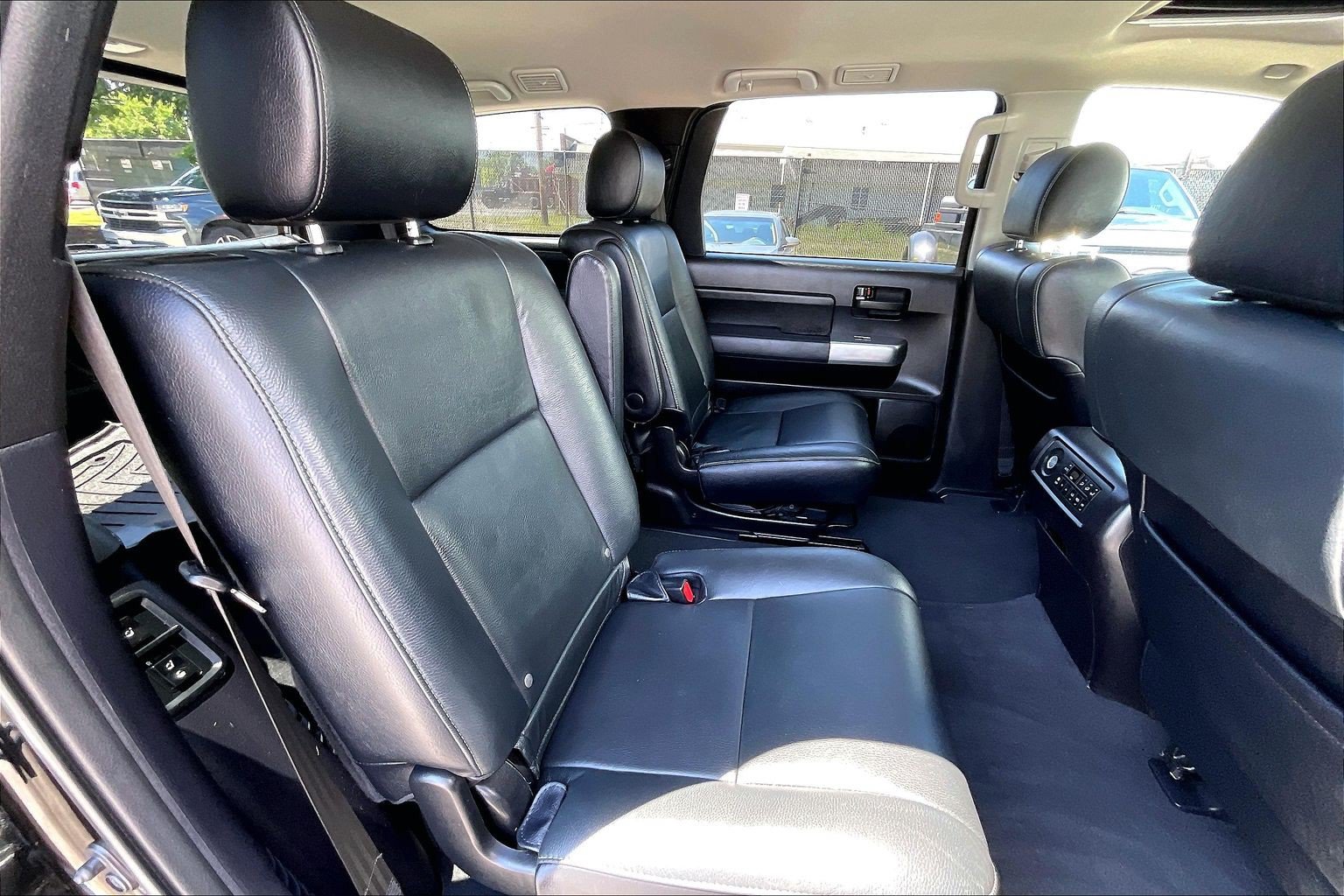 Used 2019 Toyota Sequoia TRD Sport w/ TRD Sport Premium Package AWD/4WD image 32