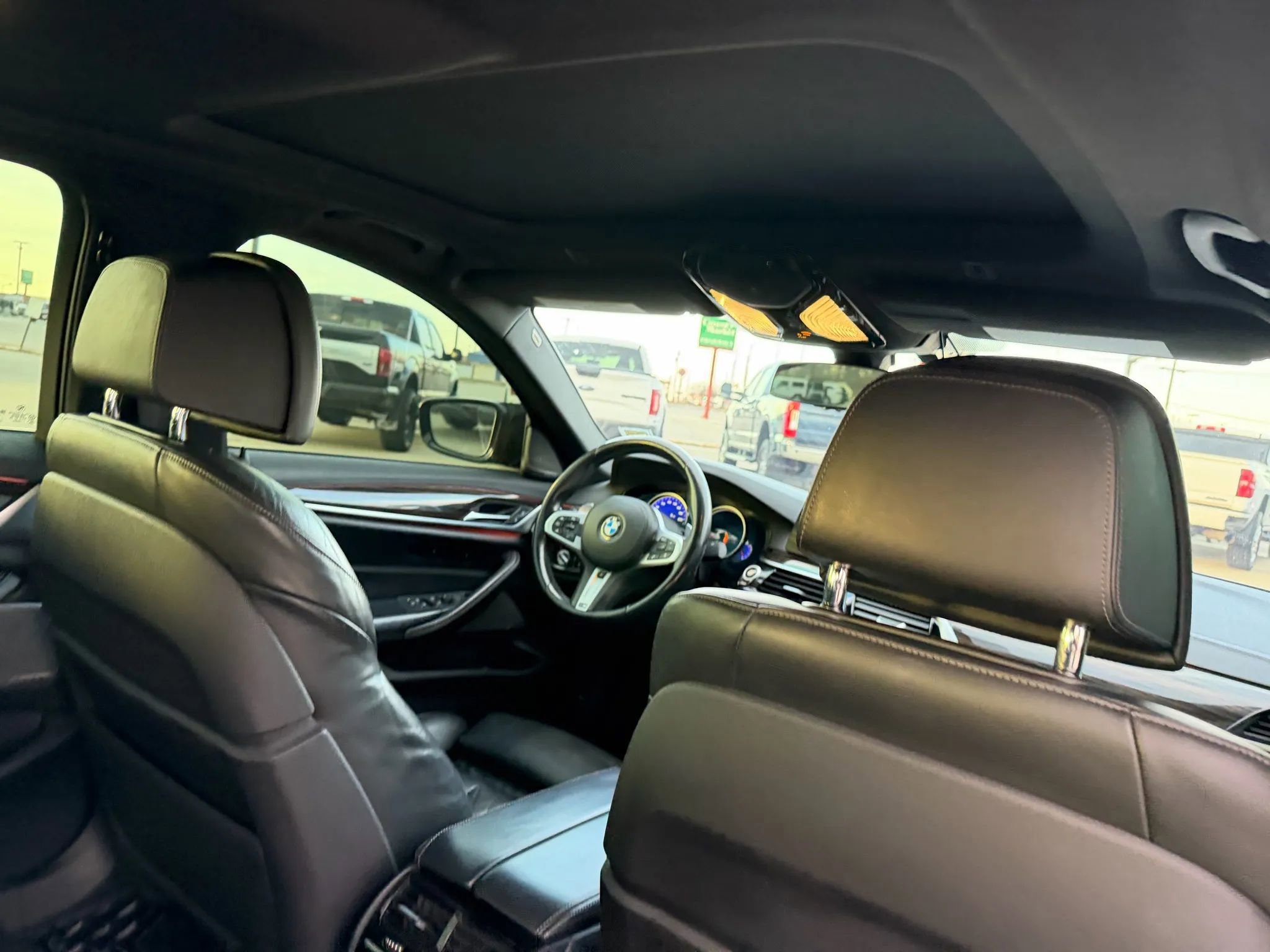 Used 2018 BMW M550i xDrive M550i xDrive Sedan 4D w/ Driving Assistance Package image 52