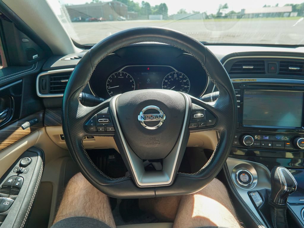 Used 2018 Nissan Maxima Platinum FWD image 21
