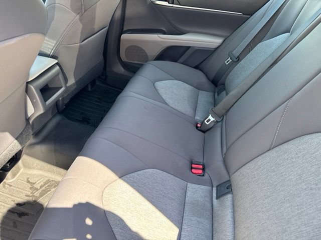 Used 2021 Toyota Camry LE FWD image 10