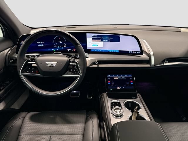 Certified 2026 Cadillac Vistiq Luxury AWD/4WD image 20