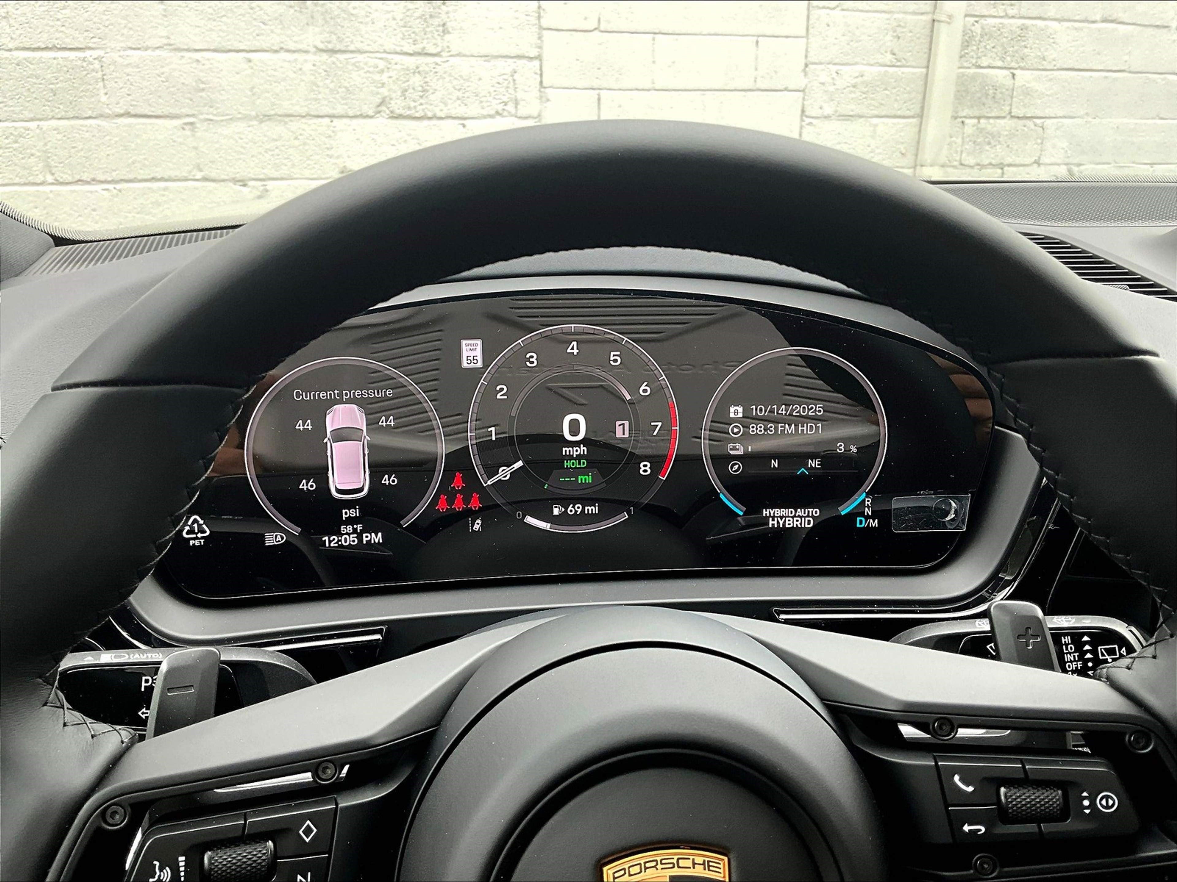 New 2026 Porsche Cayenne S image 17
