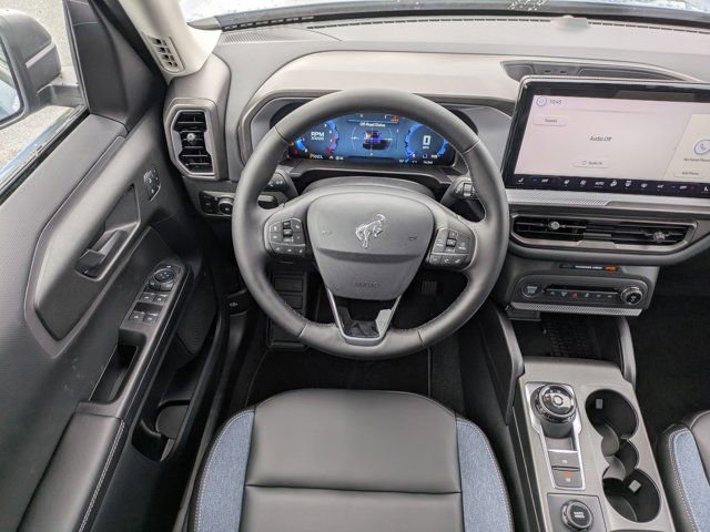 New 2025 Ford Bronco Sport Outer Banks image 17
