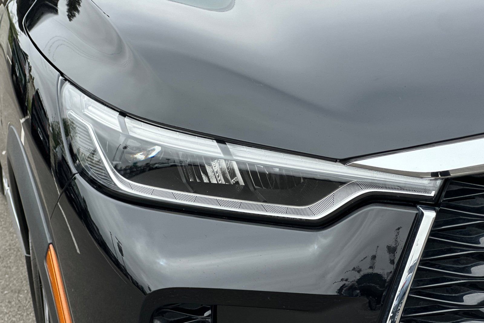Certified 2025 INFINITI QX60 Sensory AWD/4WD image 48