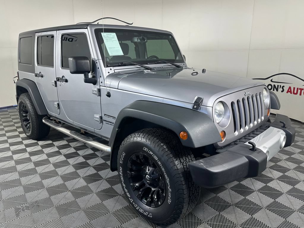 Used 2013 Jeep Wrangler Unlimited Sport AWD/4WD image 10