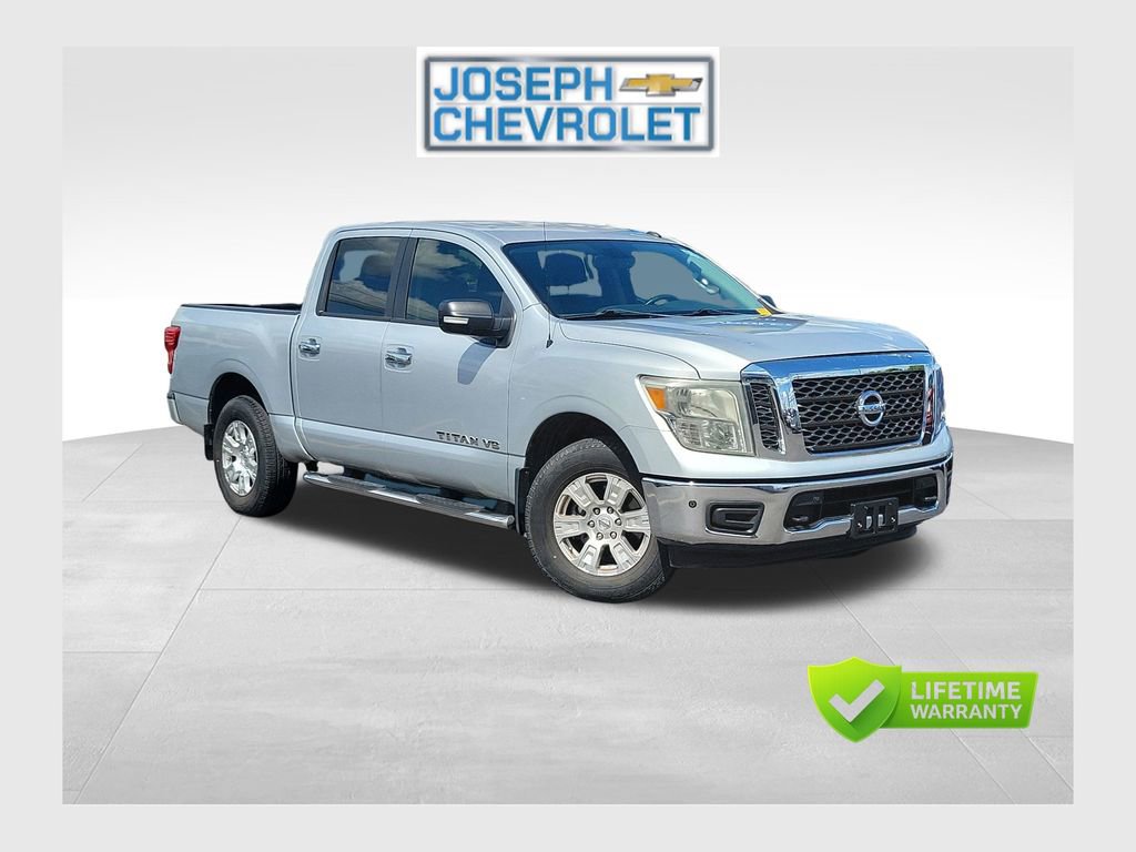 Used 2018 Nissan Titan SV w/ SV Convenience Package