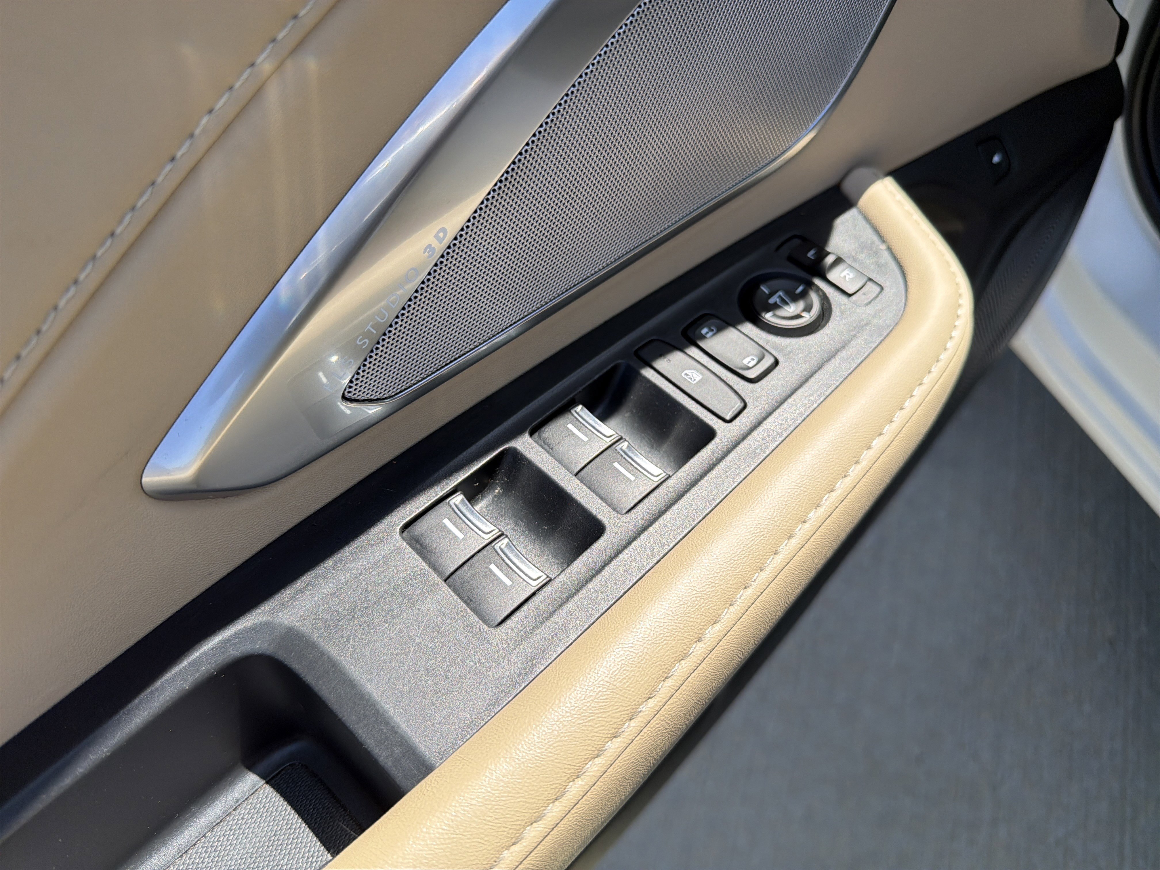 Certified 2019 Acura RDX FWD w/ Advance Package image 15