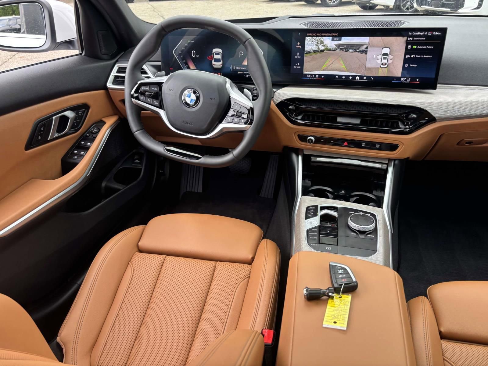 Used 2025 BMW 330i xDrive Sedan AWD/4WD image 31