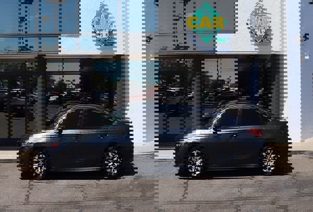 Used 2024 Honda Civic LX image 8