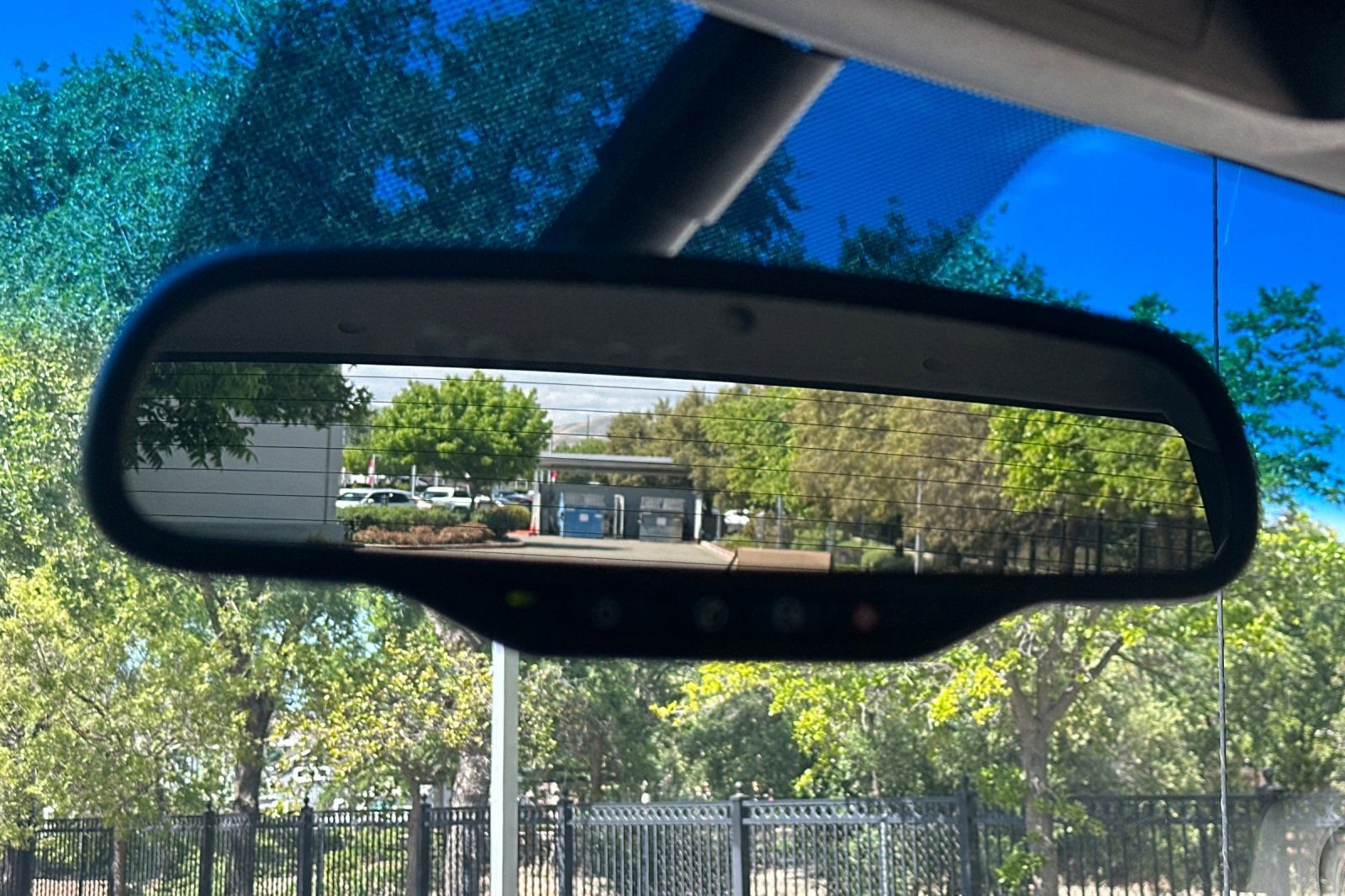 Used 2011 Chevrolet Silverado 2500 LTZ w/ LTZ Plus Package image 23