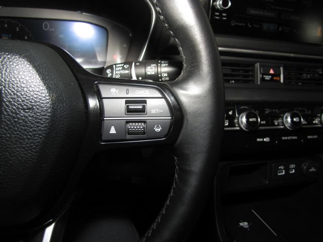 Certified 2024 Honda Pilot Elite image 6