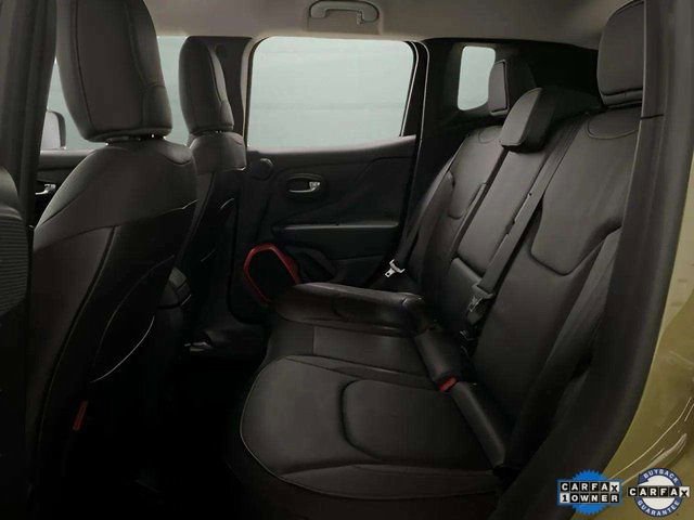 Used 2015 Jeep Renegade Trailhawk w/ Premium Leather Group image 20
