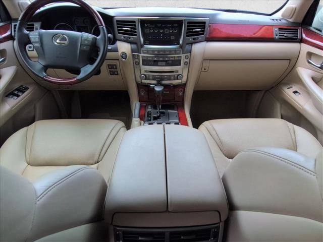 Used 2009 Lexus LX 570 4WD image 17