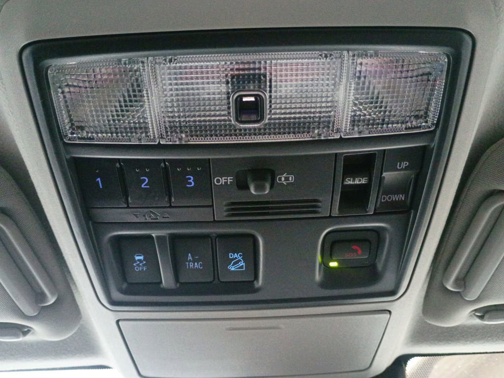 Used 2020 Toyota 4Runner 4WD image 43