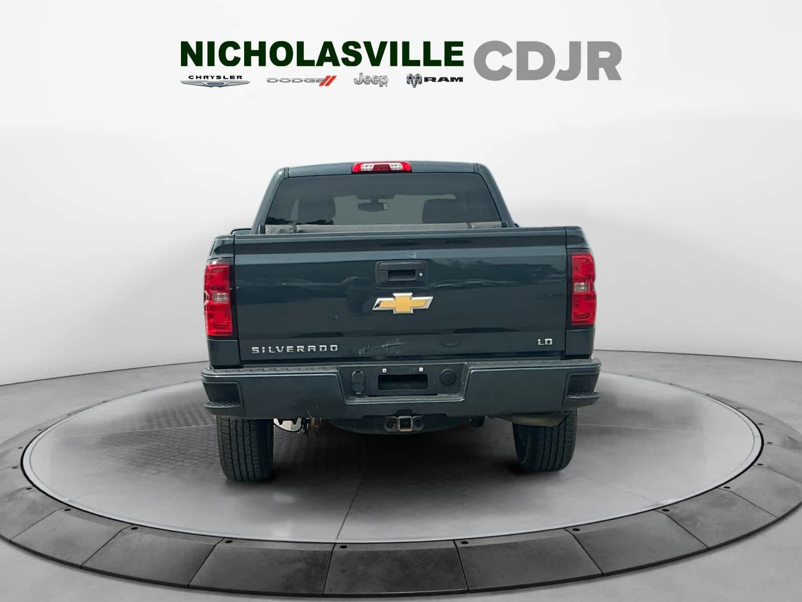 Used 2019 Chevrolet Silverado 1500 LT w/ All Star Edition AWD/4WD image 4