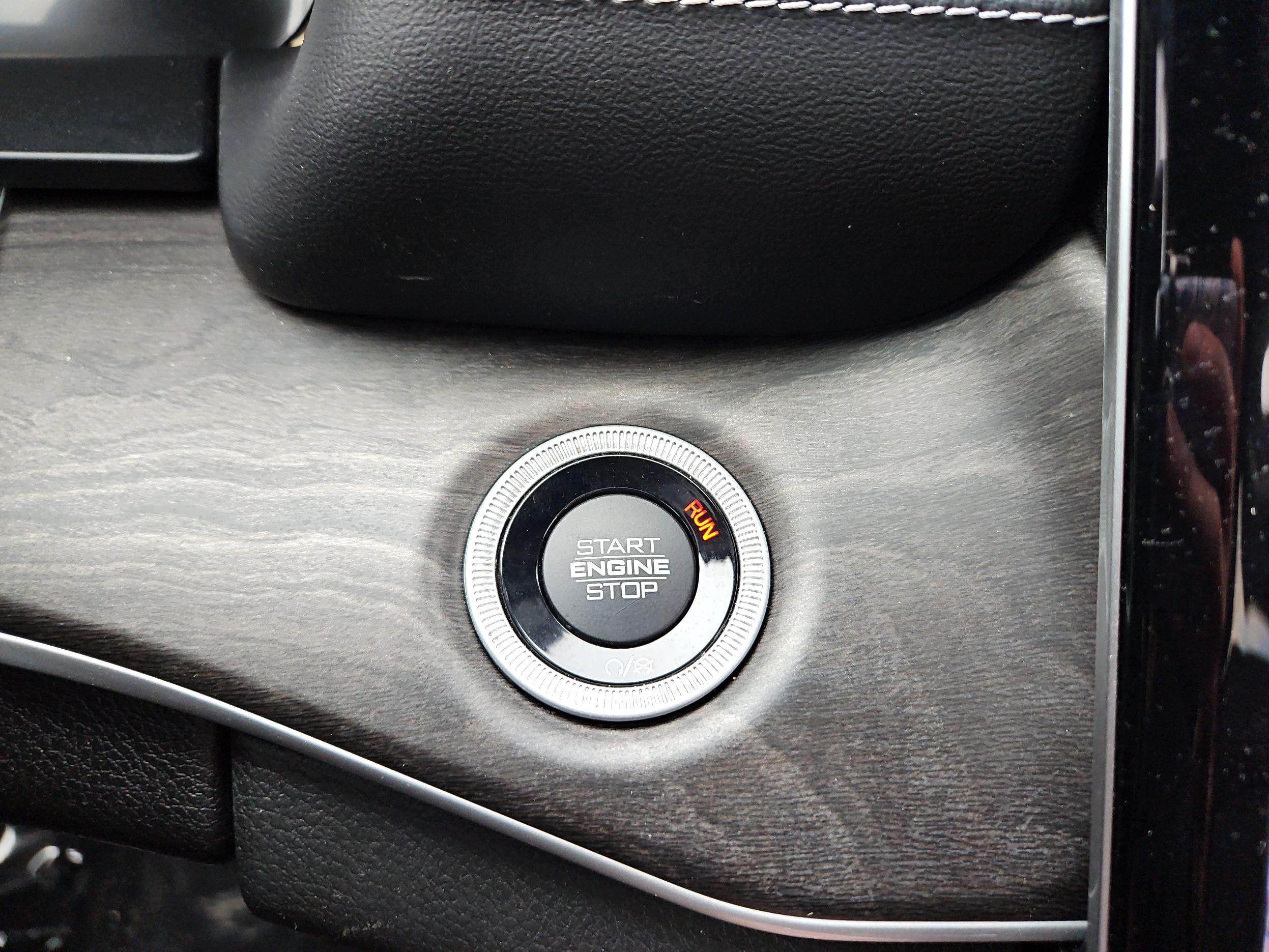 Used 2023 Jeep Grand Cherokee Limited RWD image 58