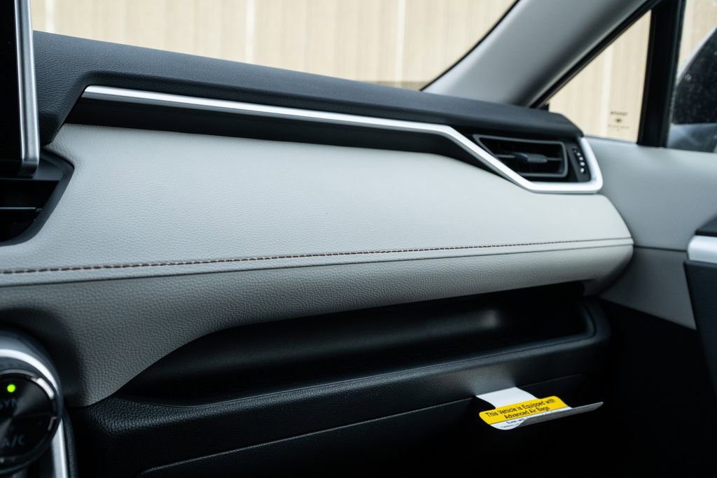 New 2025 Toyota RAV4 XLE w/ Convenience Package image 32