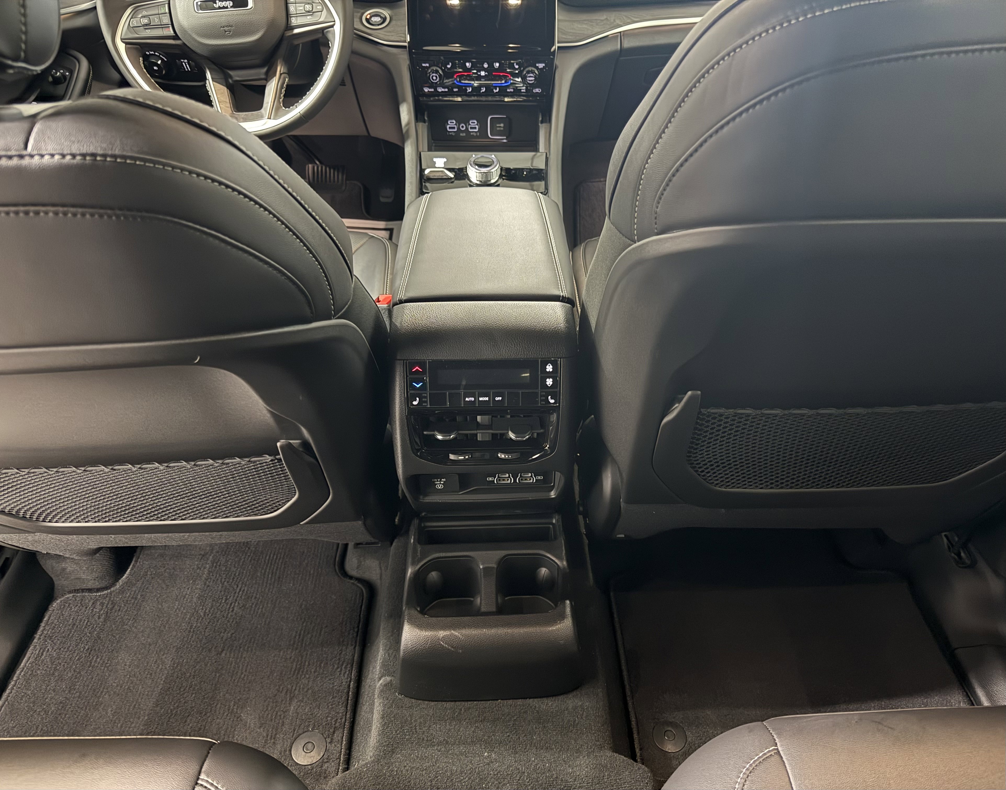 New 2025 Jeep Grand Cherokee L Limited image 22