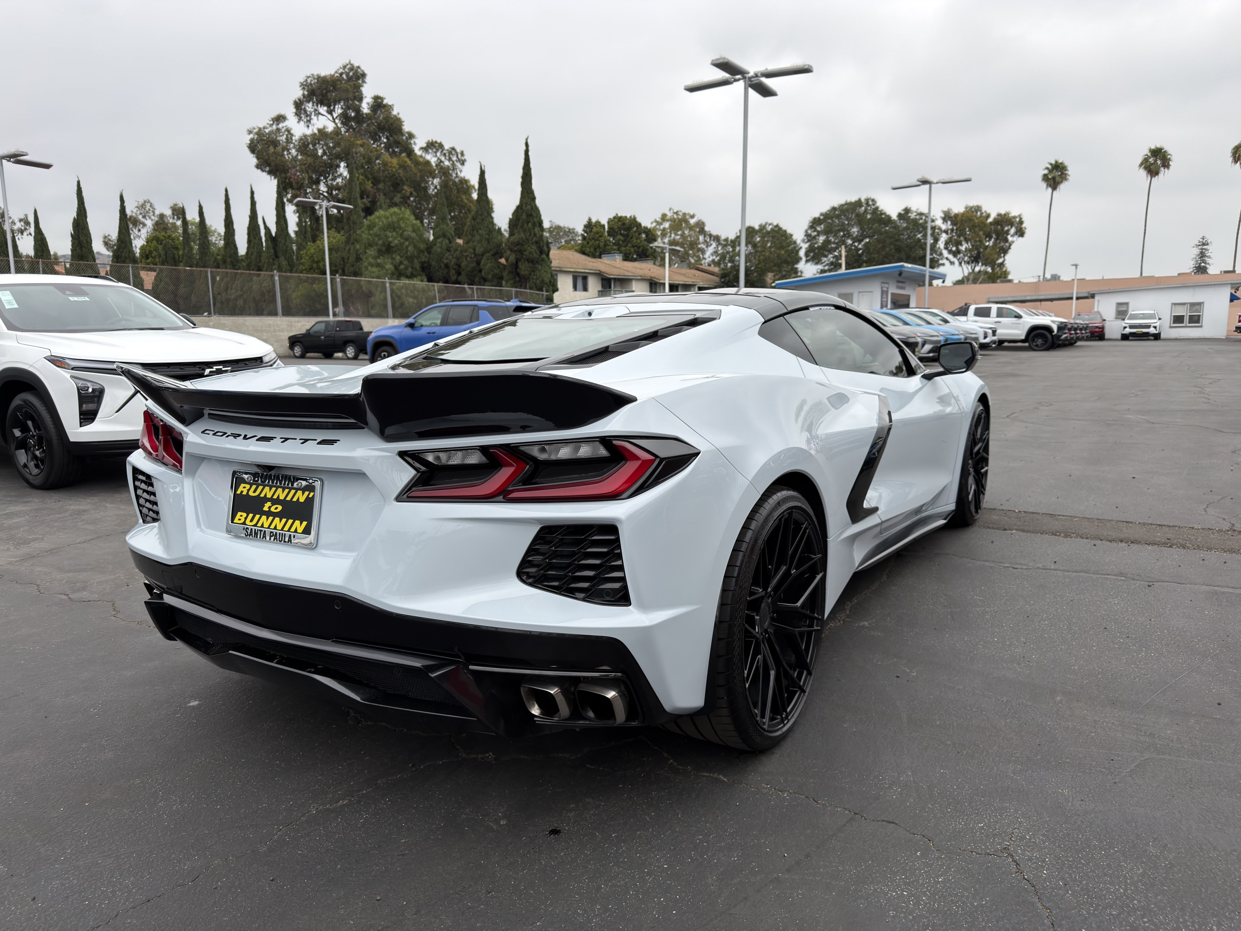 Used 2021 Chevrolet Corvette Stingray Premium Cpe w/ Z51 Performance Package RWD image 8