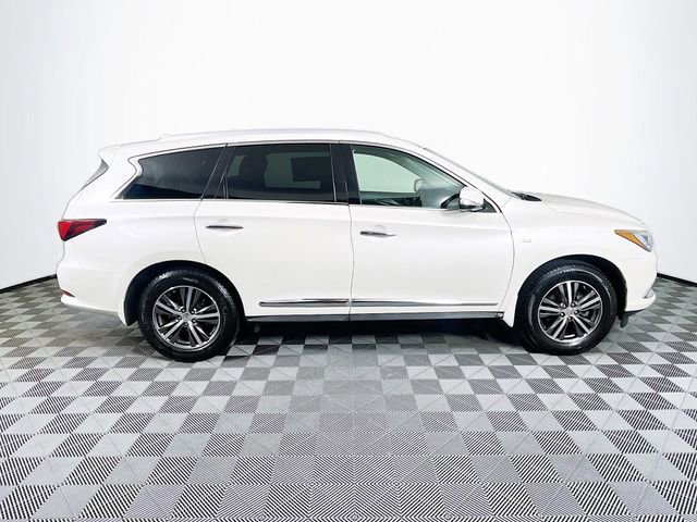 Used 2018 INFINITI QX60 FWD w/ Premium Plus Package image 9