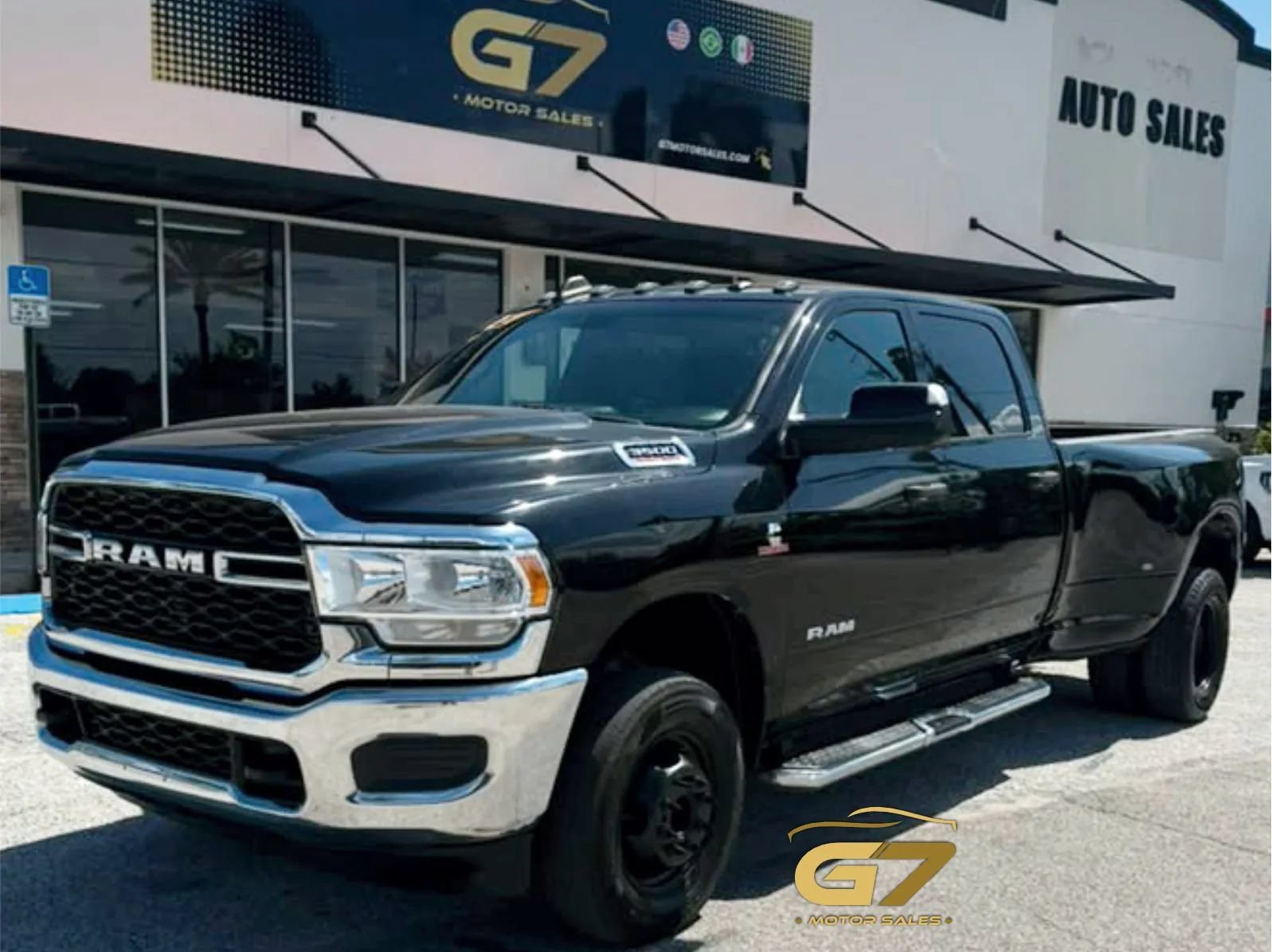 Used 2021 RAM 3500 Tradesman AWD/4WD image 1