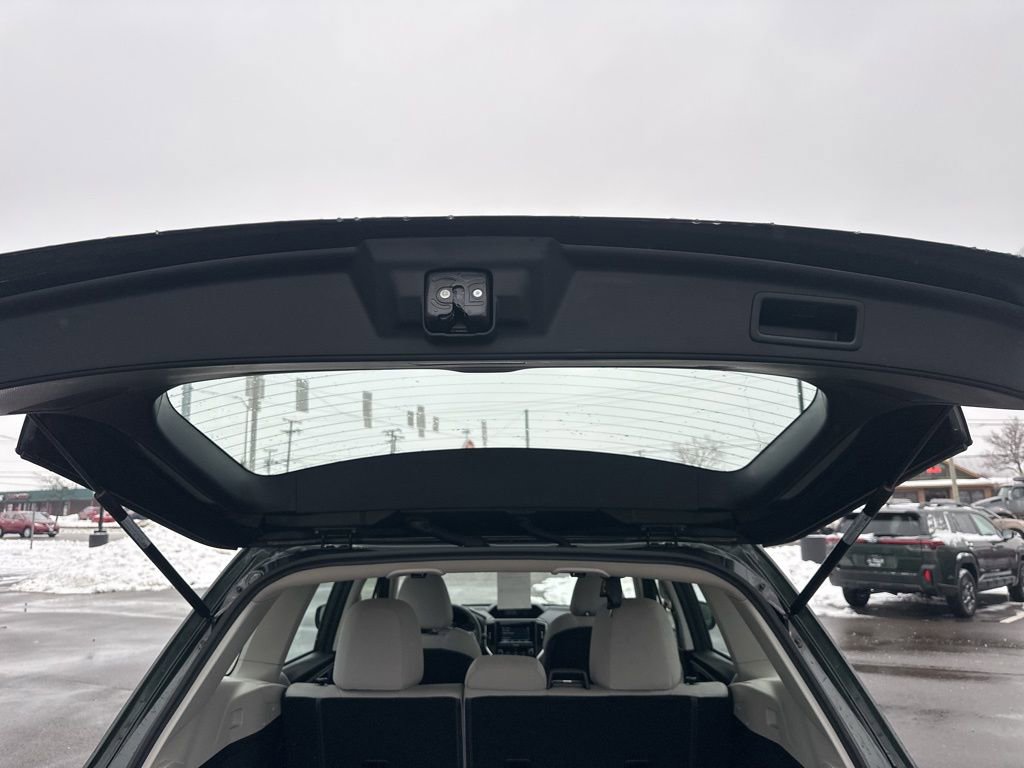 Used 2023 Subaru Forester image 31