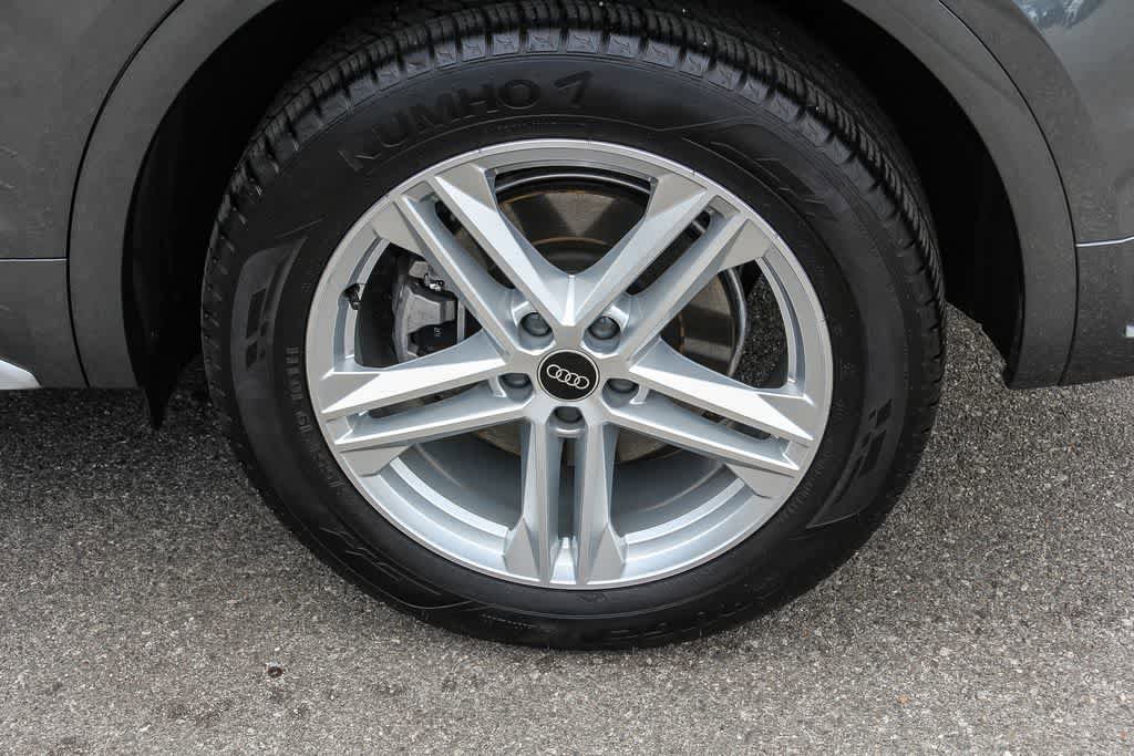 Used 2024 Audi Q5 e Premium w/ Convenience Package AWD/4WD image 10