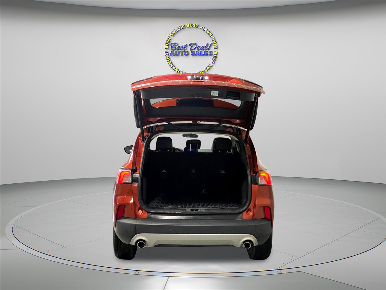 Used 2020 Ford Escape SEL image 5