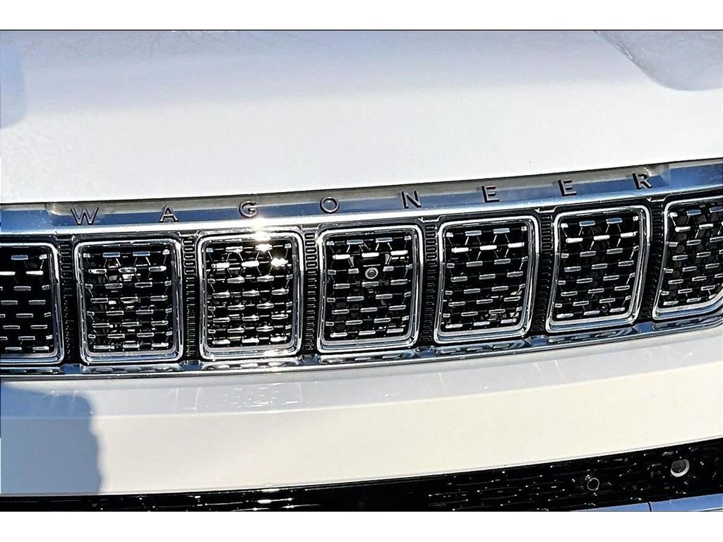 Certified 2024 Jeep Grand Wagoneer L Series III image 33
