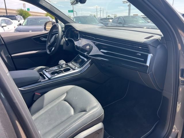 Used 2025 Audi Q7 3.0T Premium Plus AWD/4WD image 7
