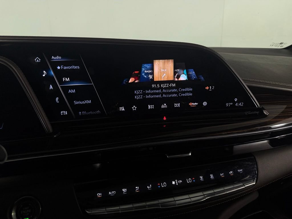 Used 2021 Cadillac Escalade Premium Luxury w/ Driver Assist Tech Package RWD image 17